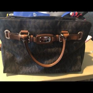 Michael Kors classic tote with shoulder strap